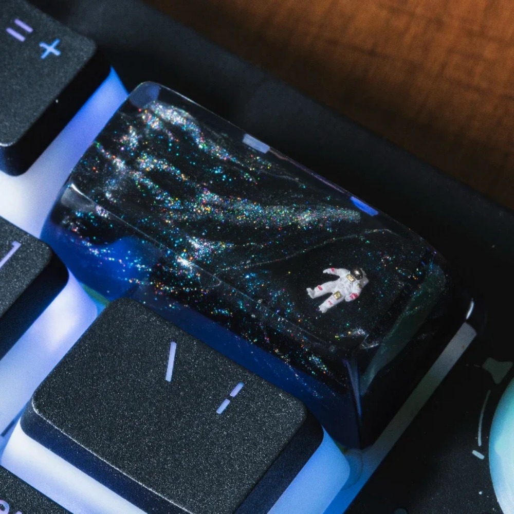 Artisan Keycap Astronauta Żywi – Gaming Accessories Korea recenzja i cena